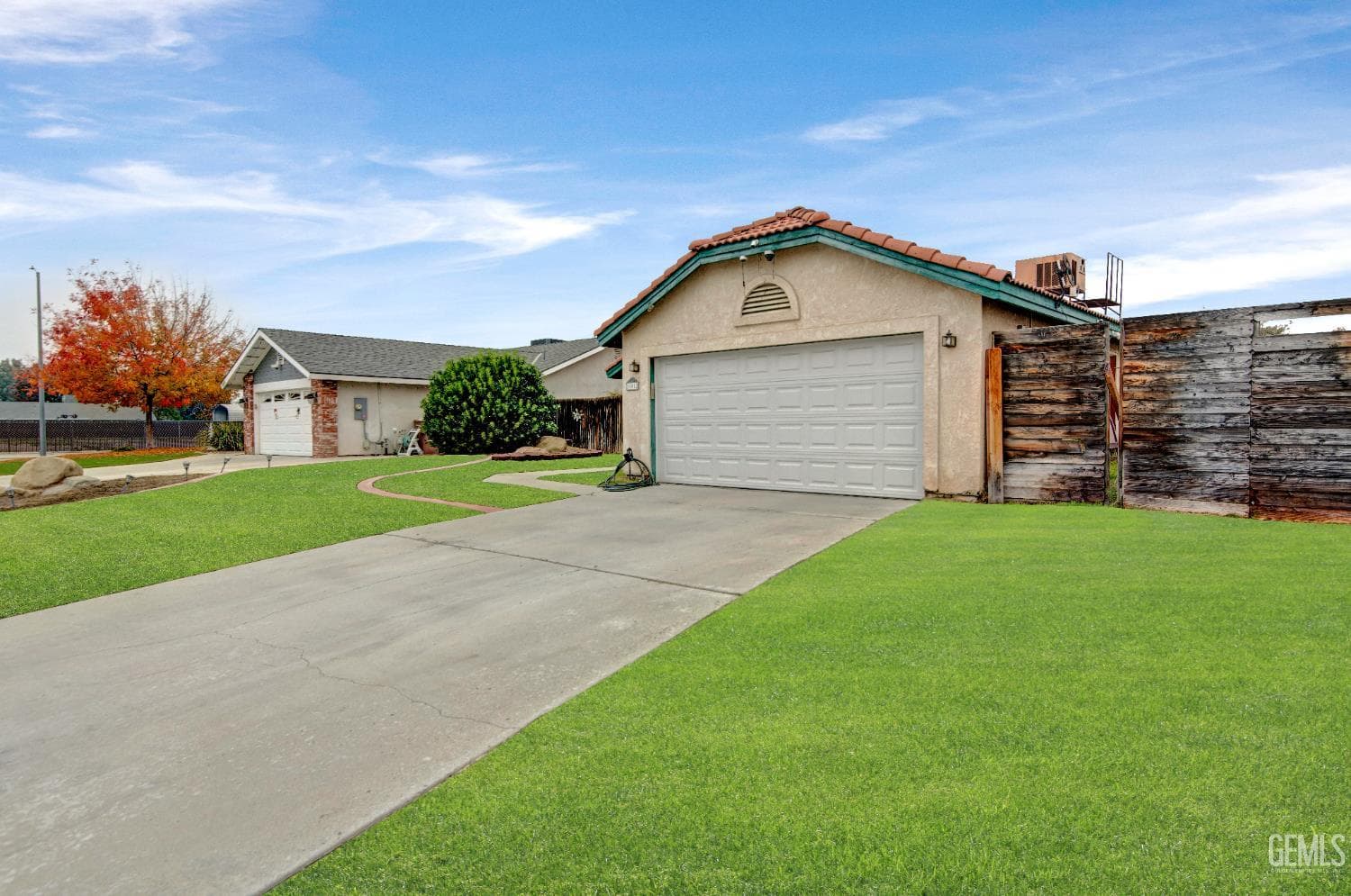 10012 Vanessa Avenue — photo 3