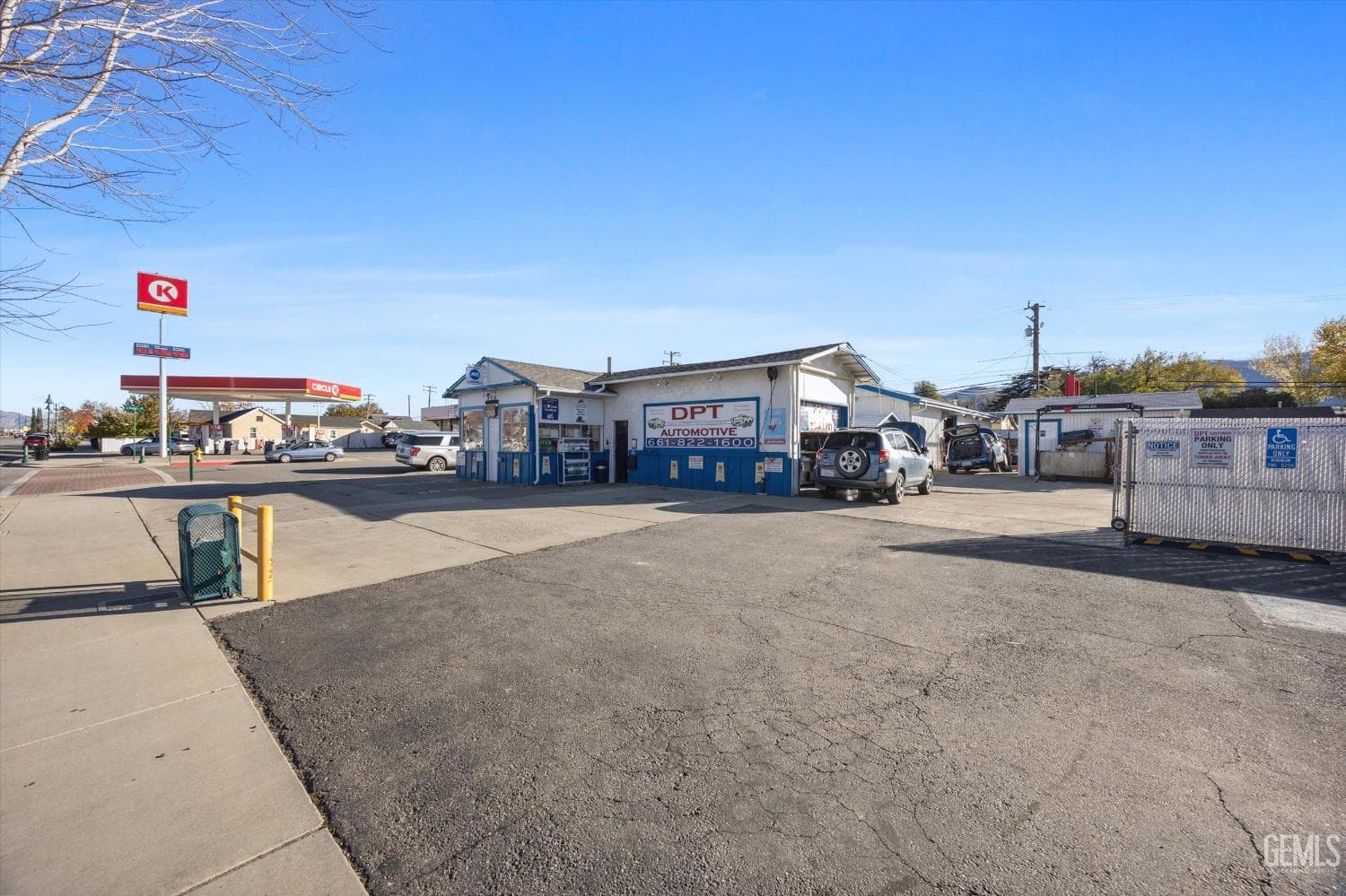 230 E Tehachapi Boulevard