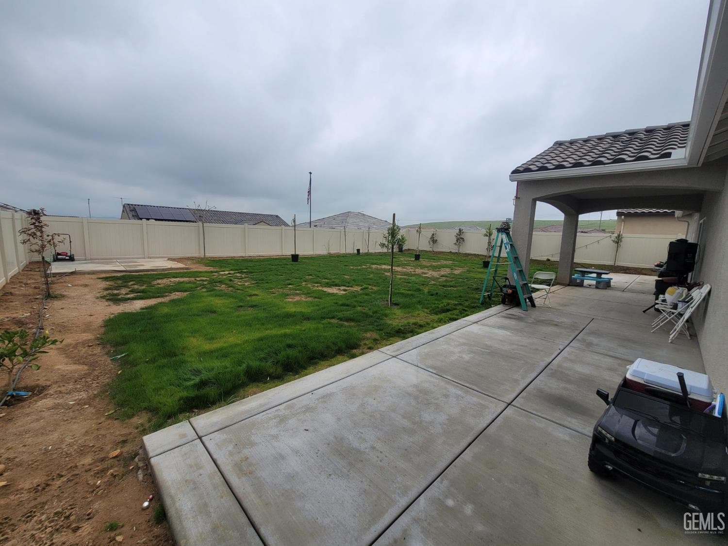 4917 Chukchansi Avenue — photo 4