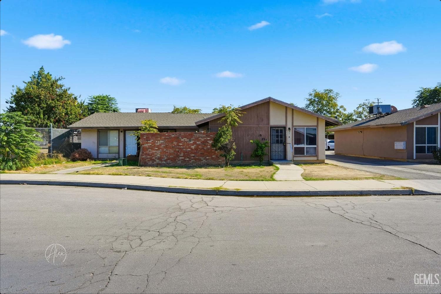 1916 Hasti Acres Drive