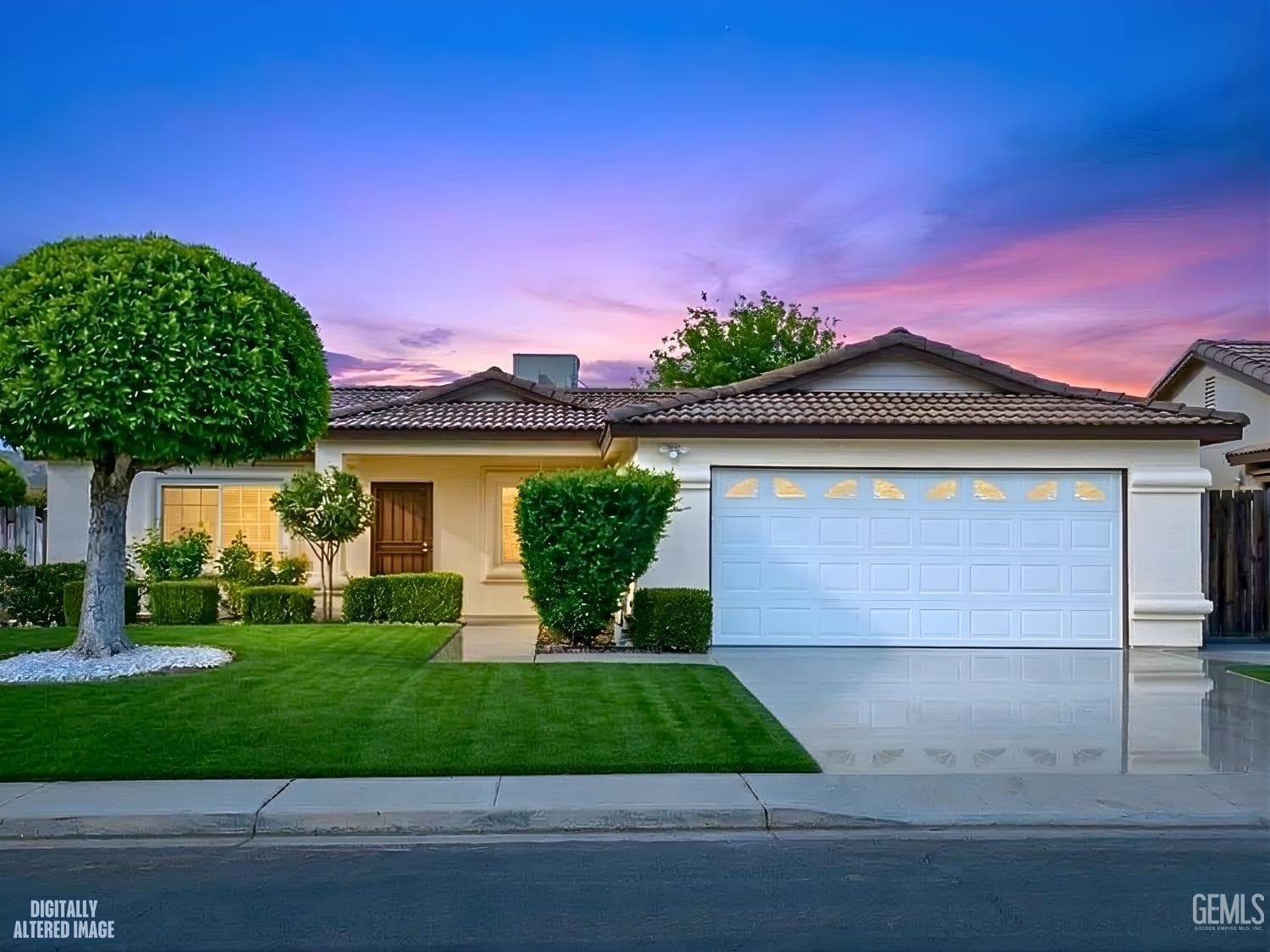 5226 San Mateo Drive