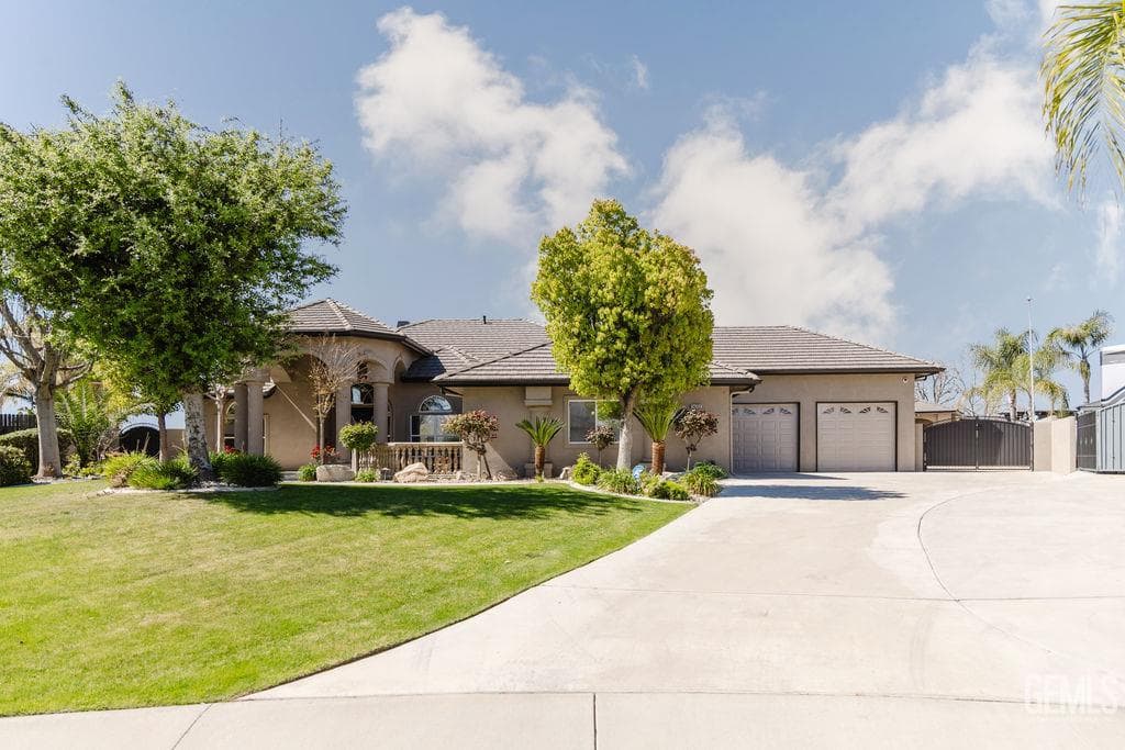14332 Table Rock Avenue