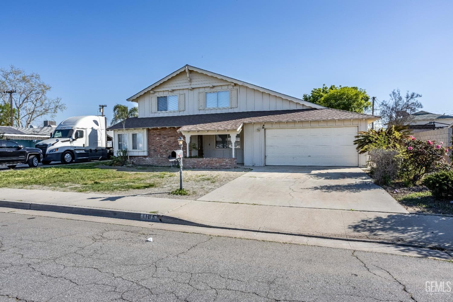 1105 Arena Way