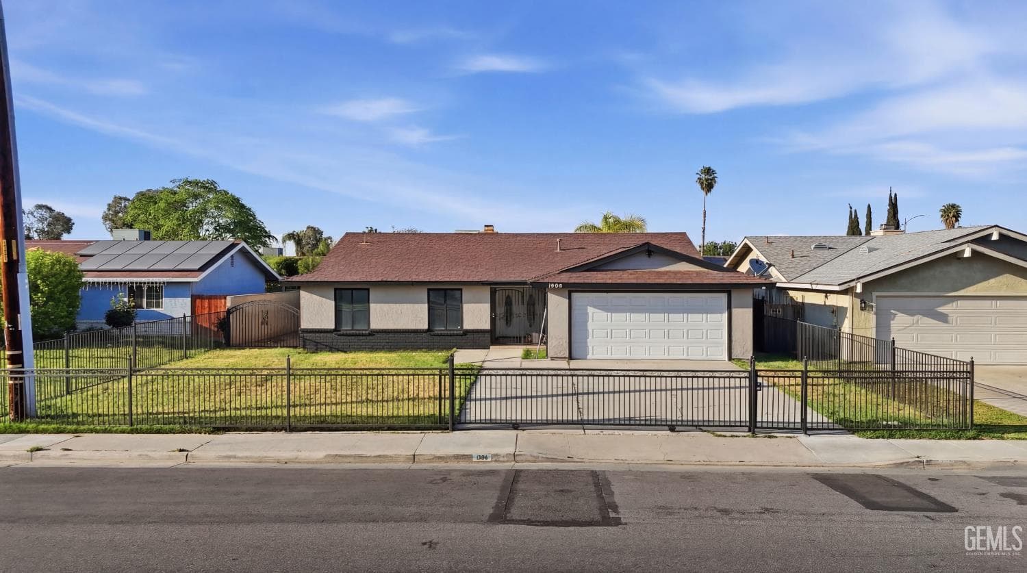 1904 Fairview Road