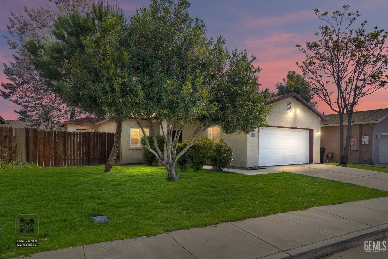203 Isla Del Sol Drive