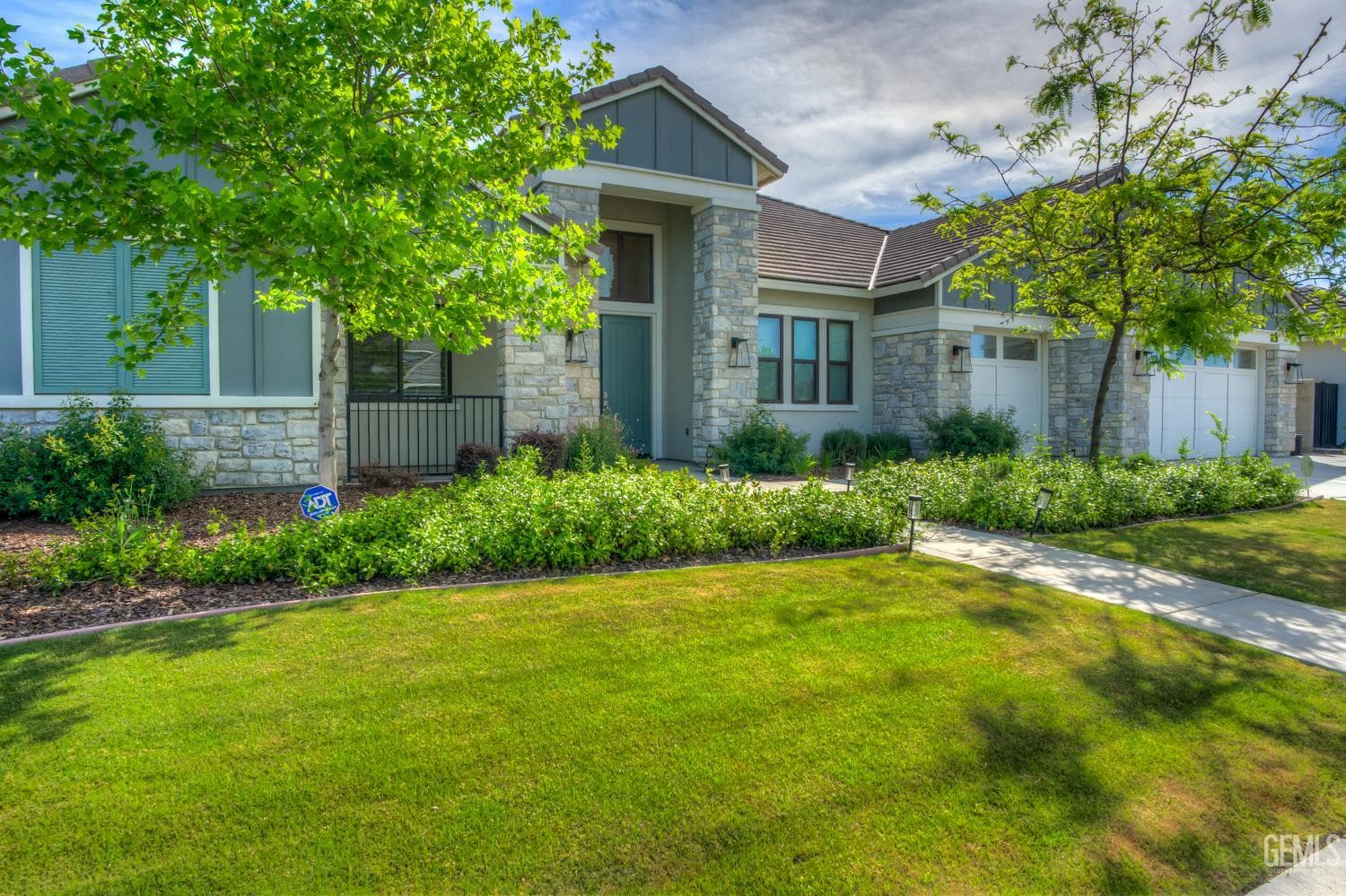 3702 Marian Way — photo 6