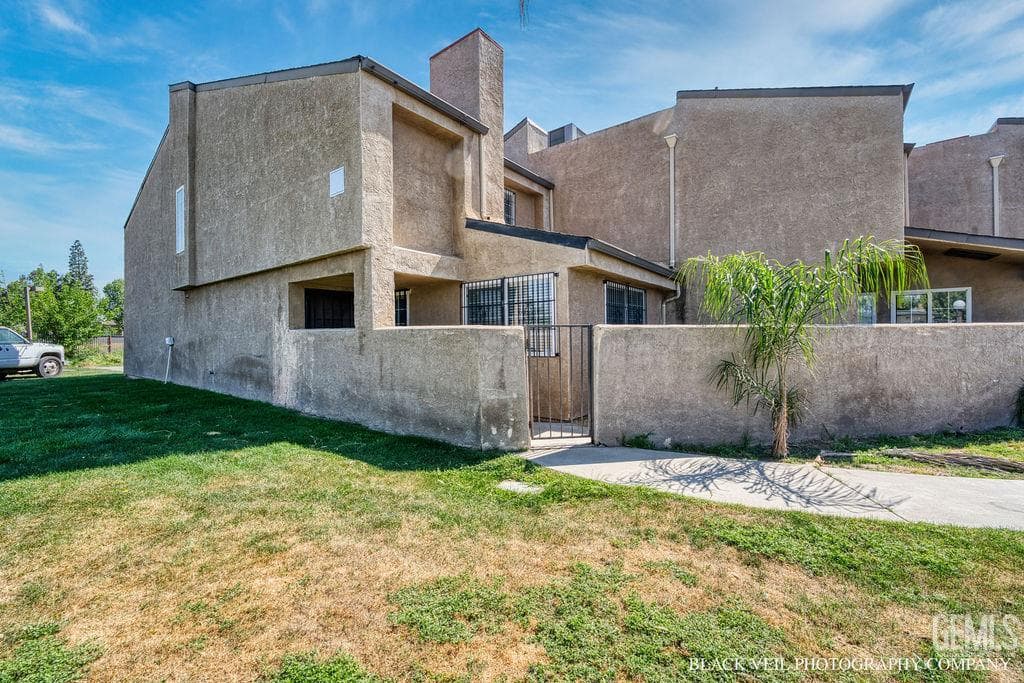 3600 O Street — photo 3