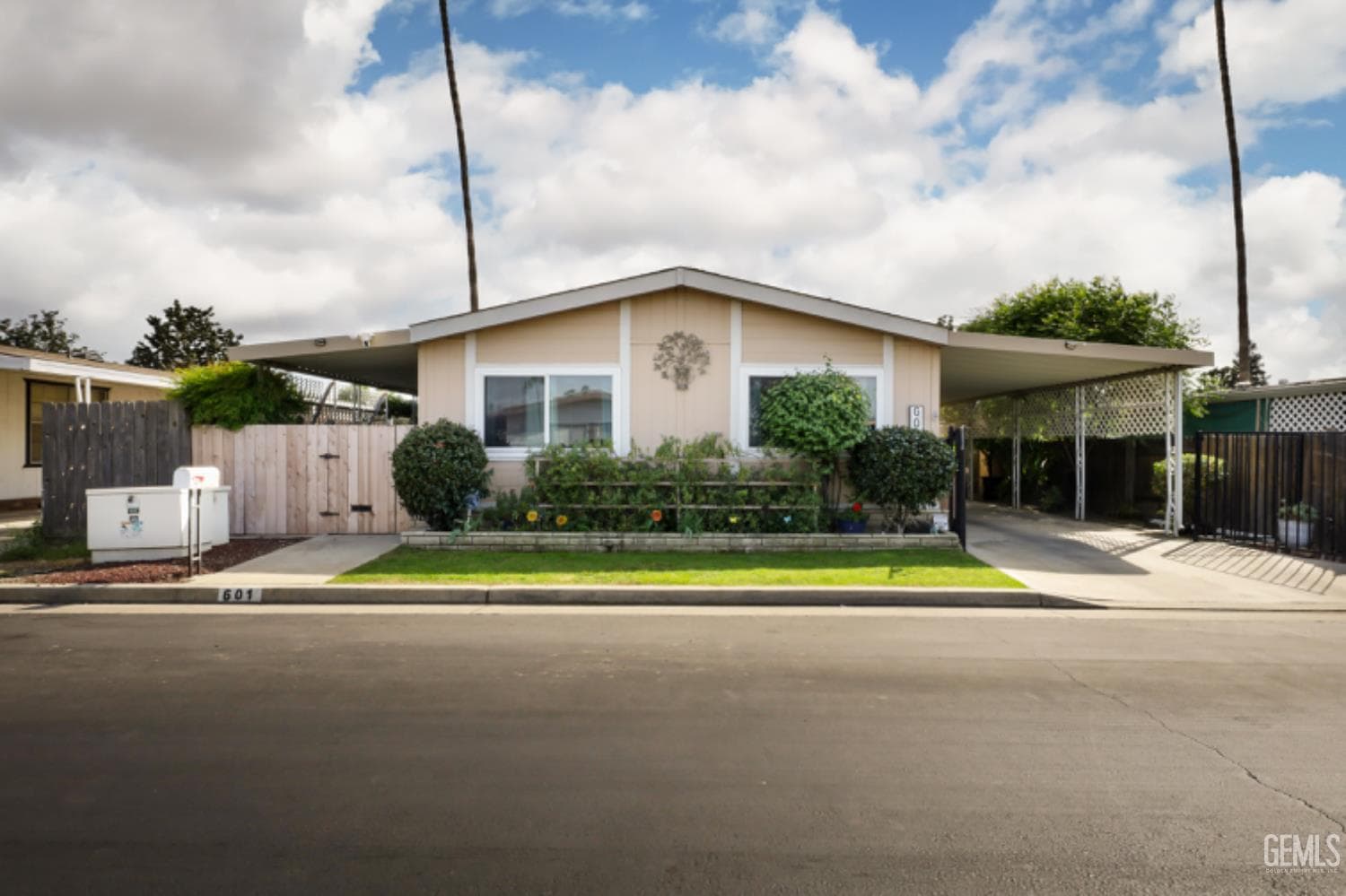 601 42nd Street