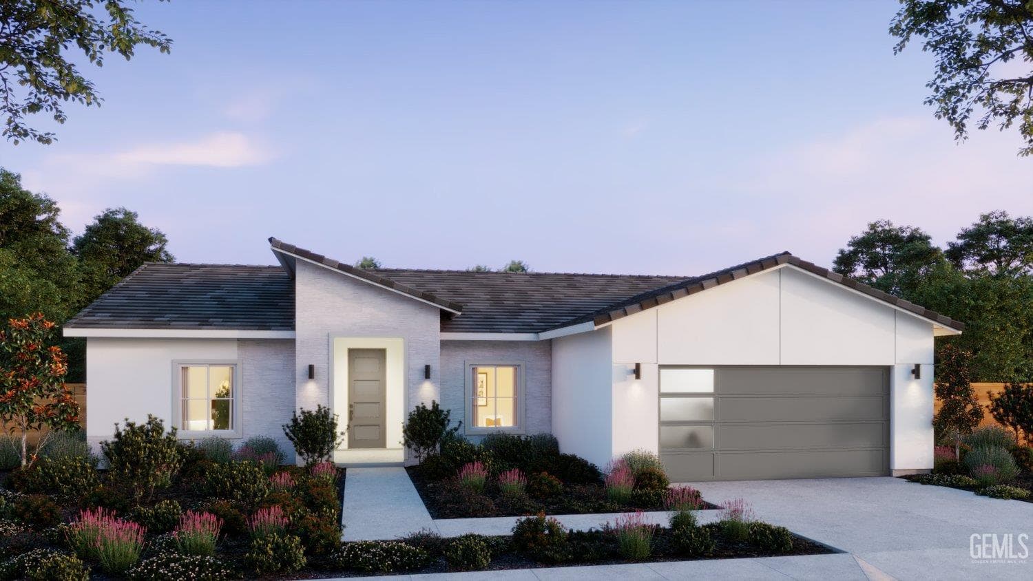 716 Grande Court
