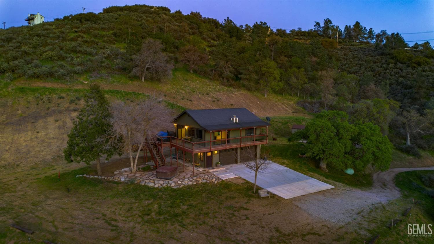 29801 Skyline Drive — photo 2