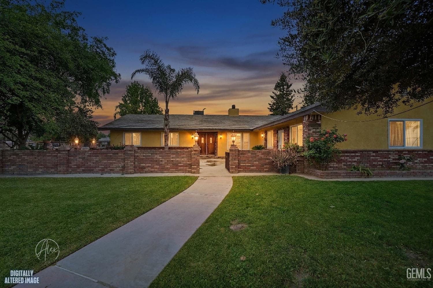 253 E McKee Road