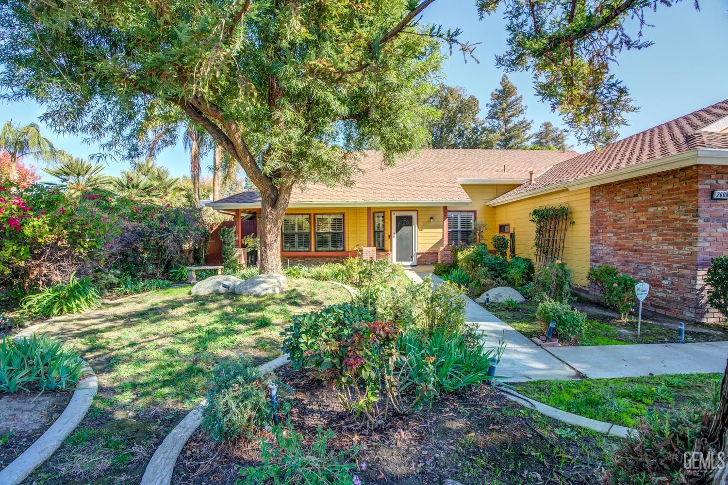 2608 English Oak Drive — photo 2