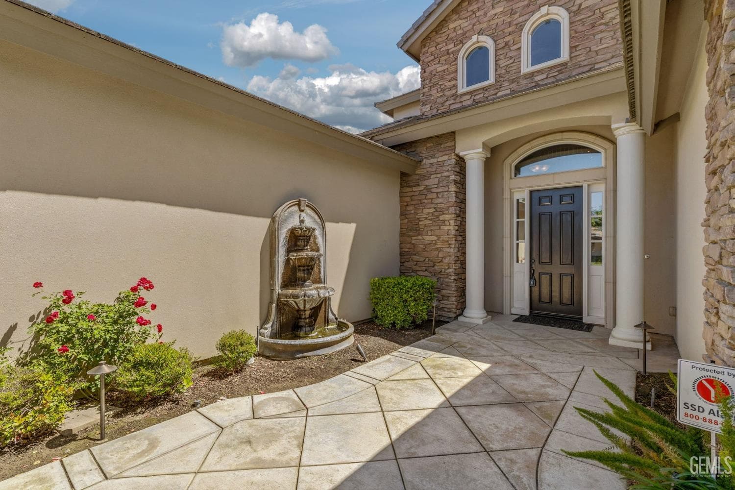 2902 Ragland Court — photo 3