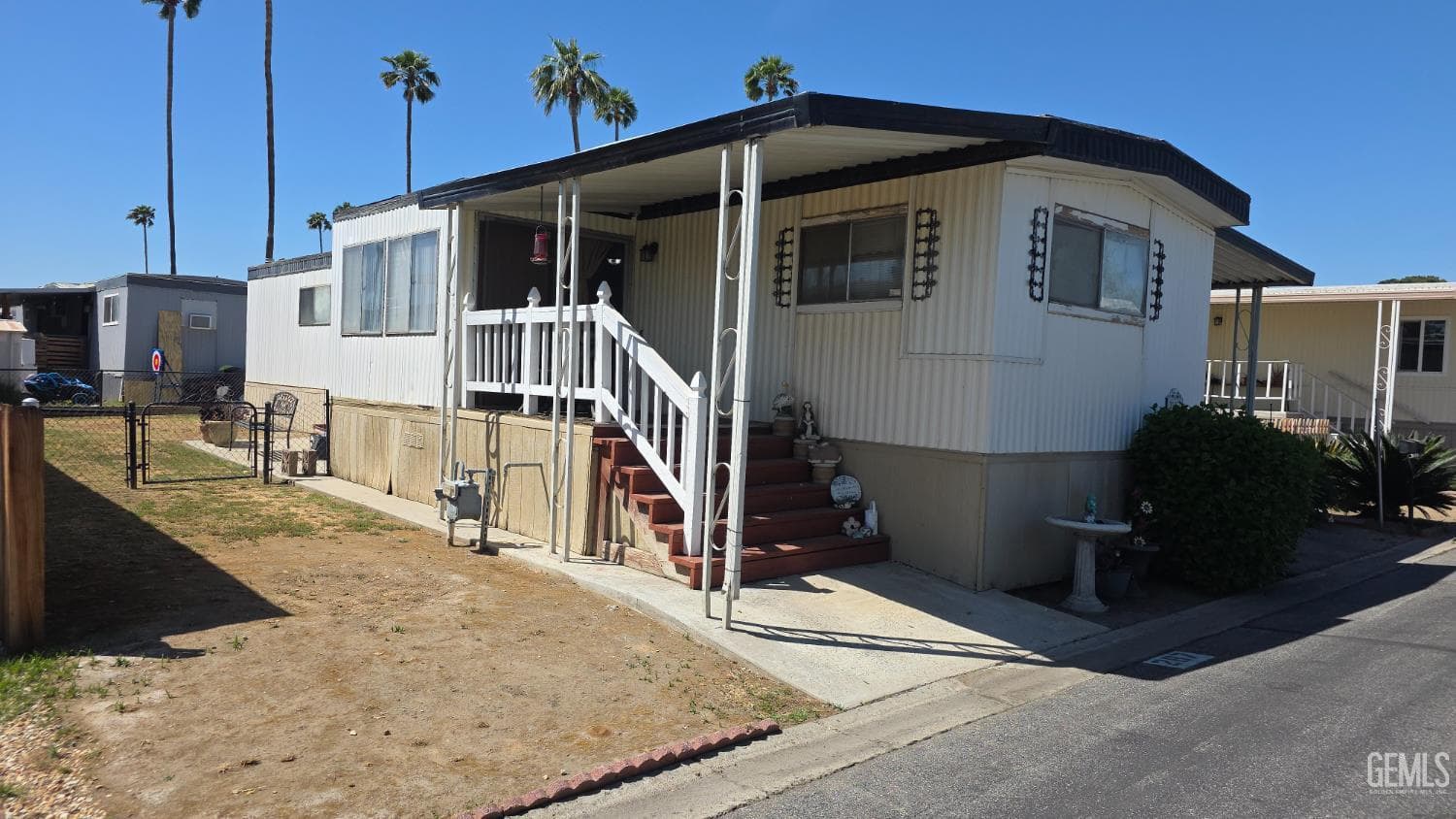 287 Florence Lane