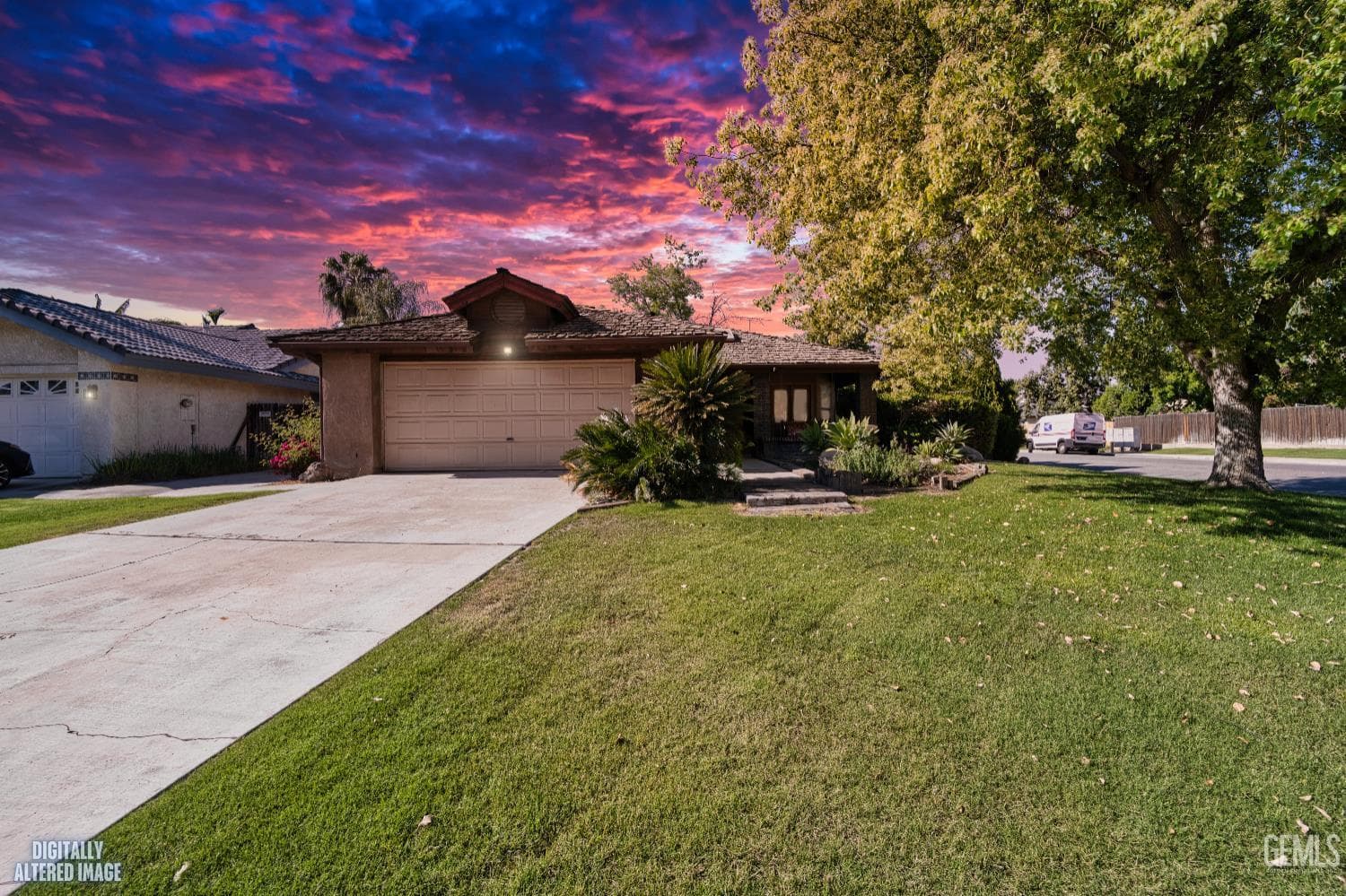 9000 Crowningshield Drive
