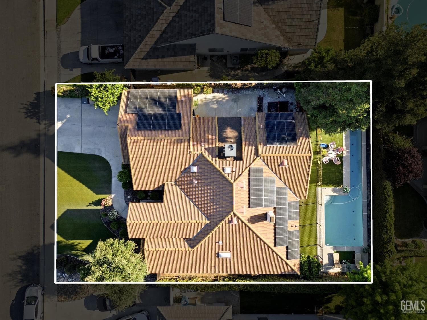 2513 Oak View Court — photo 3