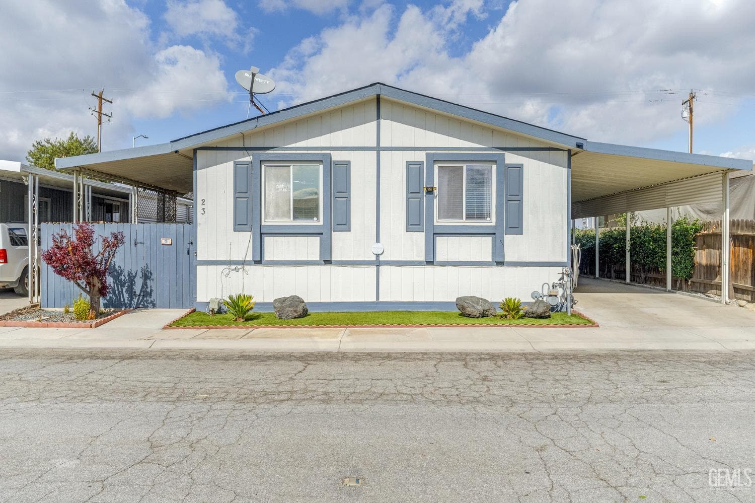1225 Taft Highway