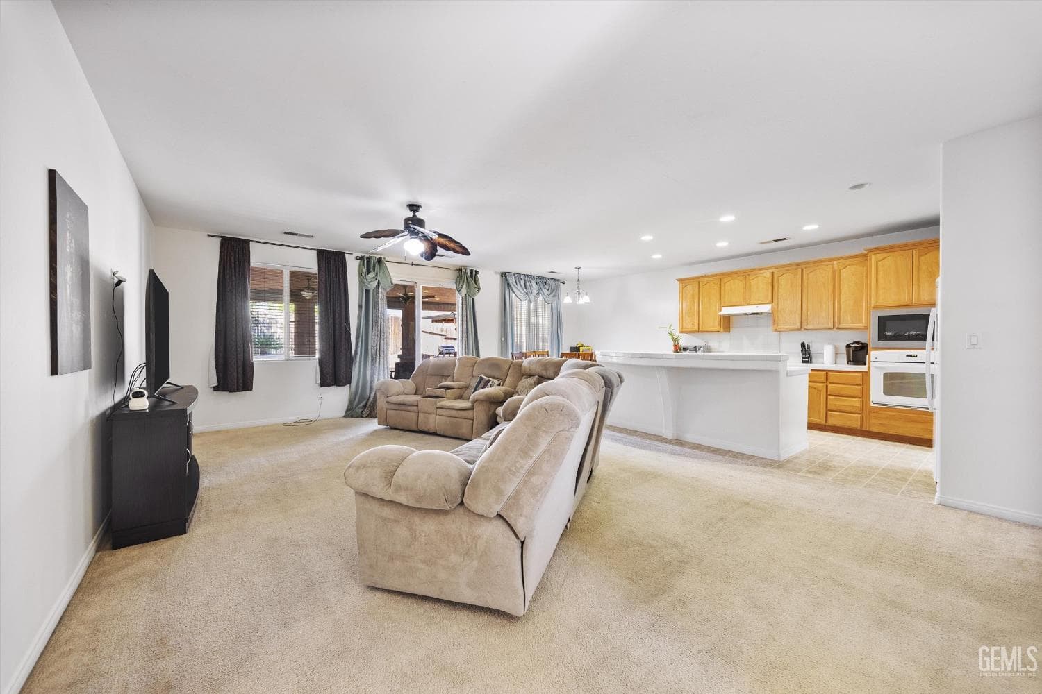 5303 Tangerine Dream Lane — photo 3