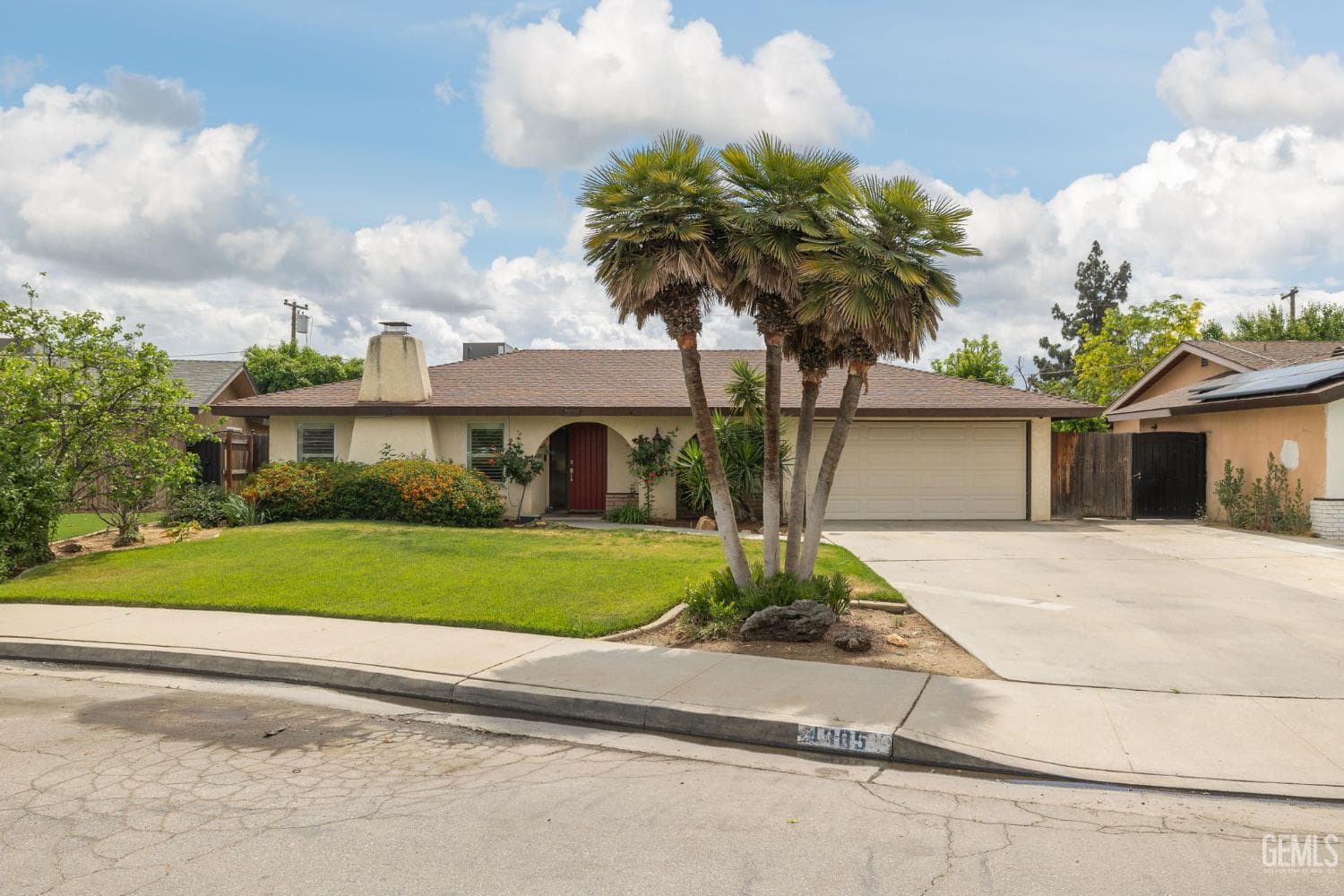 4805 Surrey Lane