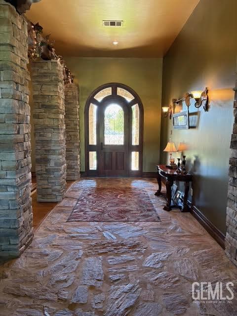 2406 Brighton Park Drive — photo 2
