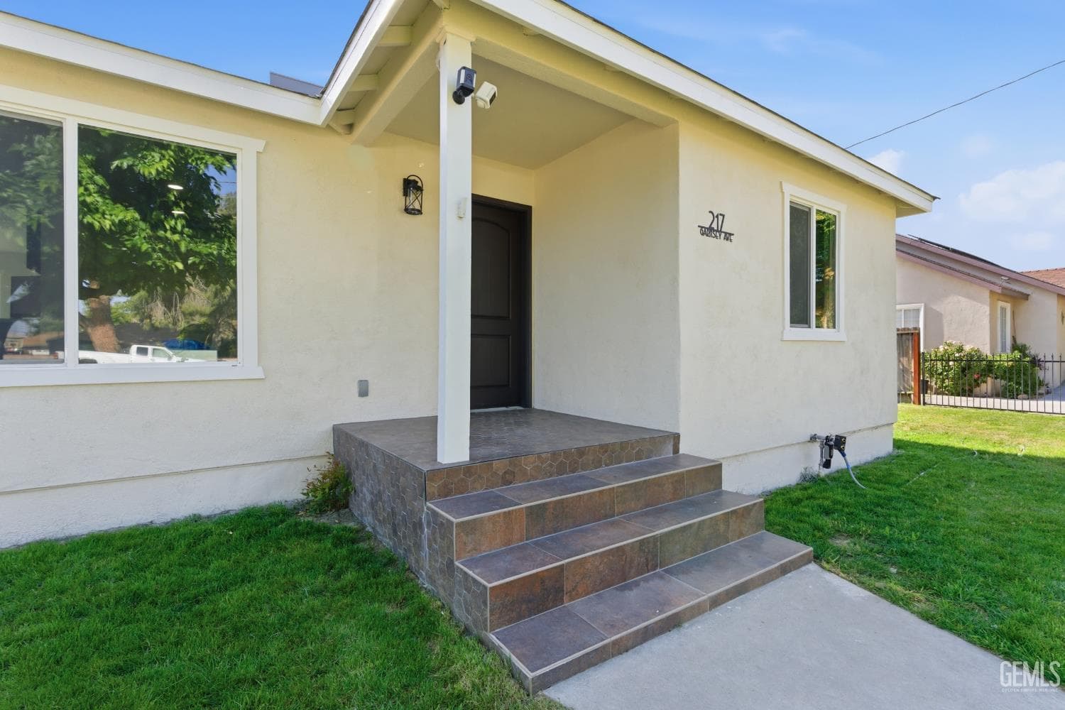 217 Garnsey Avenue — photo 3