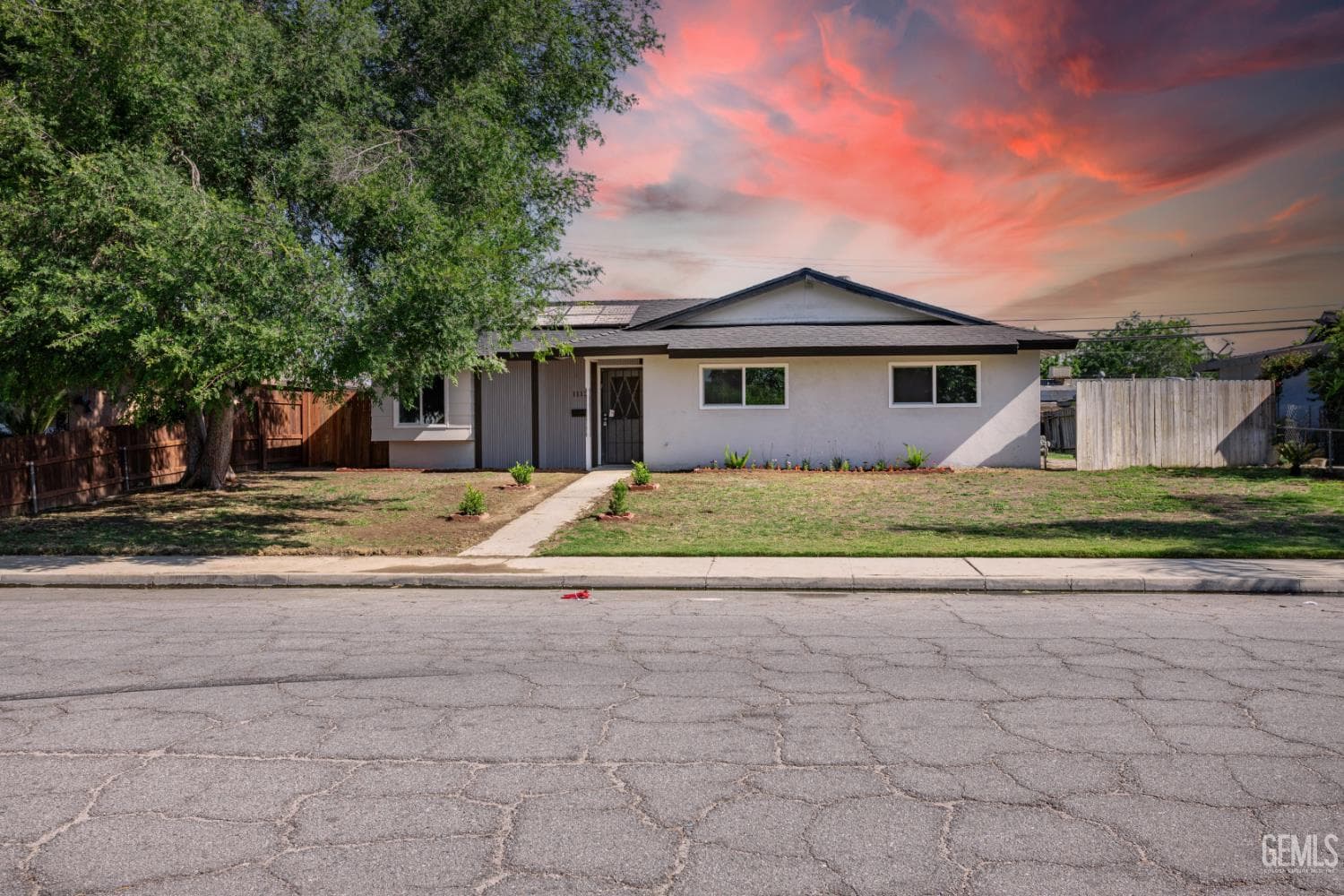 1112 San Vicente Drive