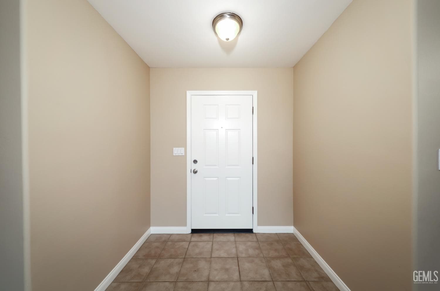 5506 Leeward Point Drive — photo 4