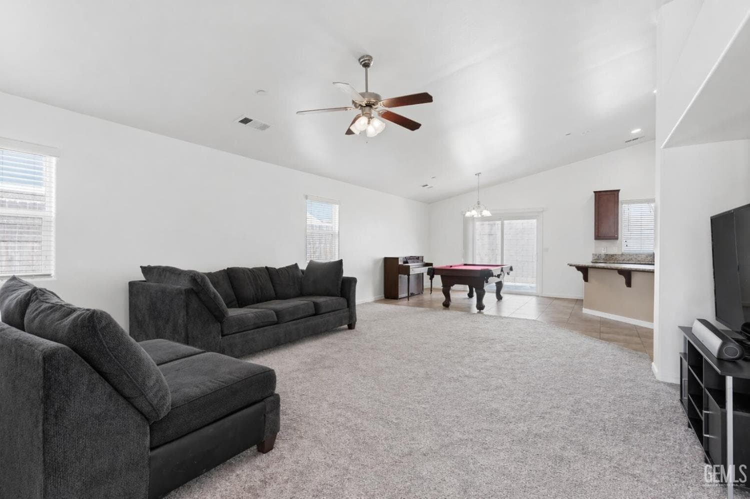 9102 Whitman Avenue — photo 6