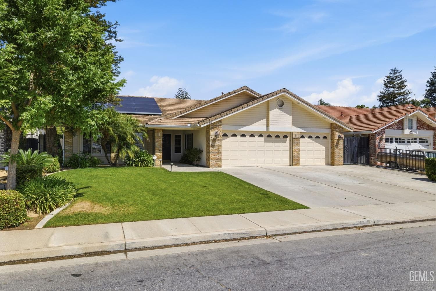 5702 Stageline Drive — photo 2
