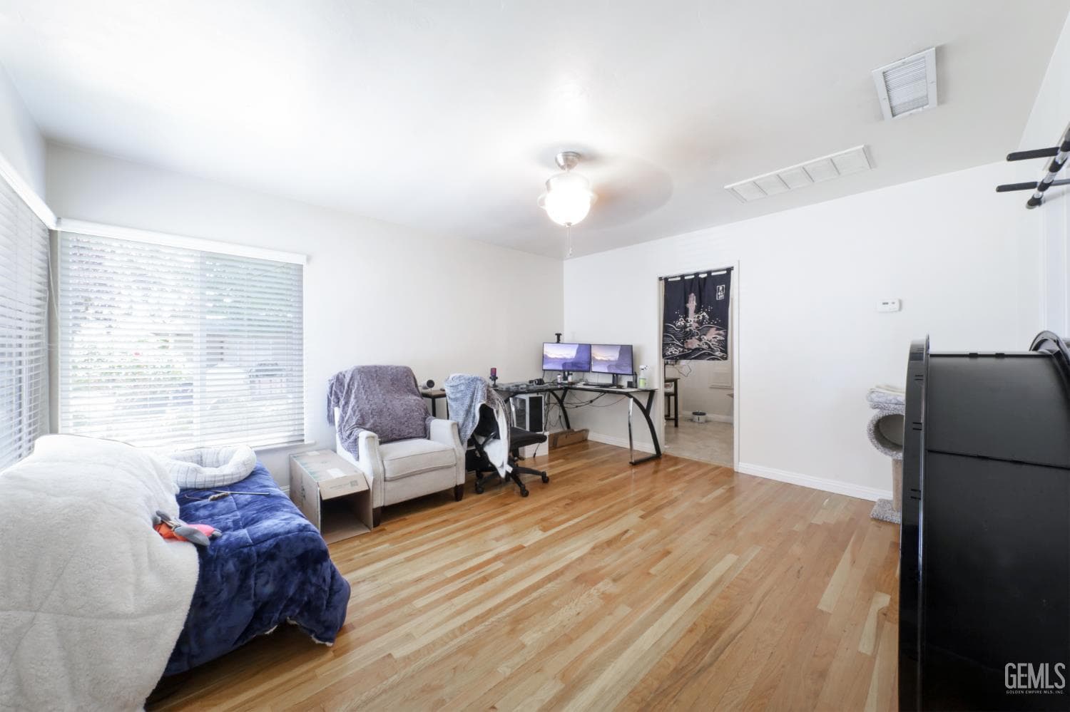 2633 Encina Street — photo 3