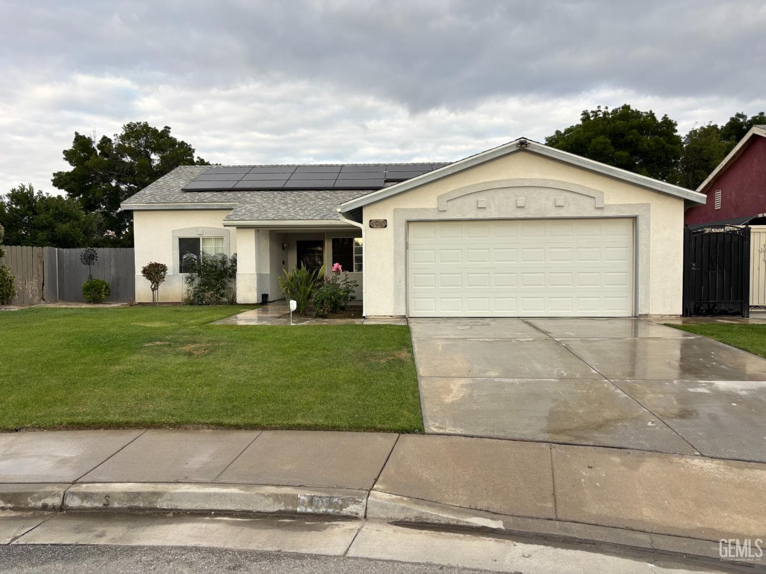 6910 Grafton Court — photo 2