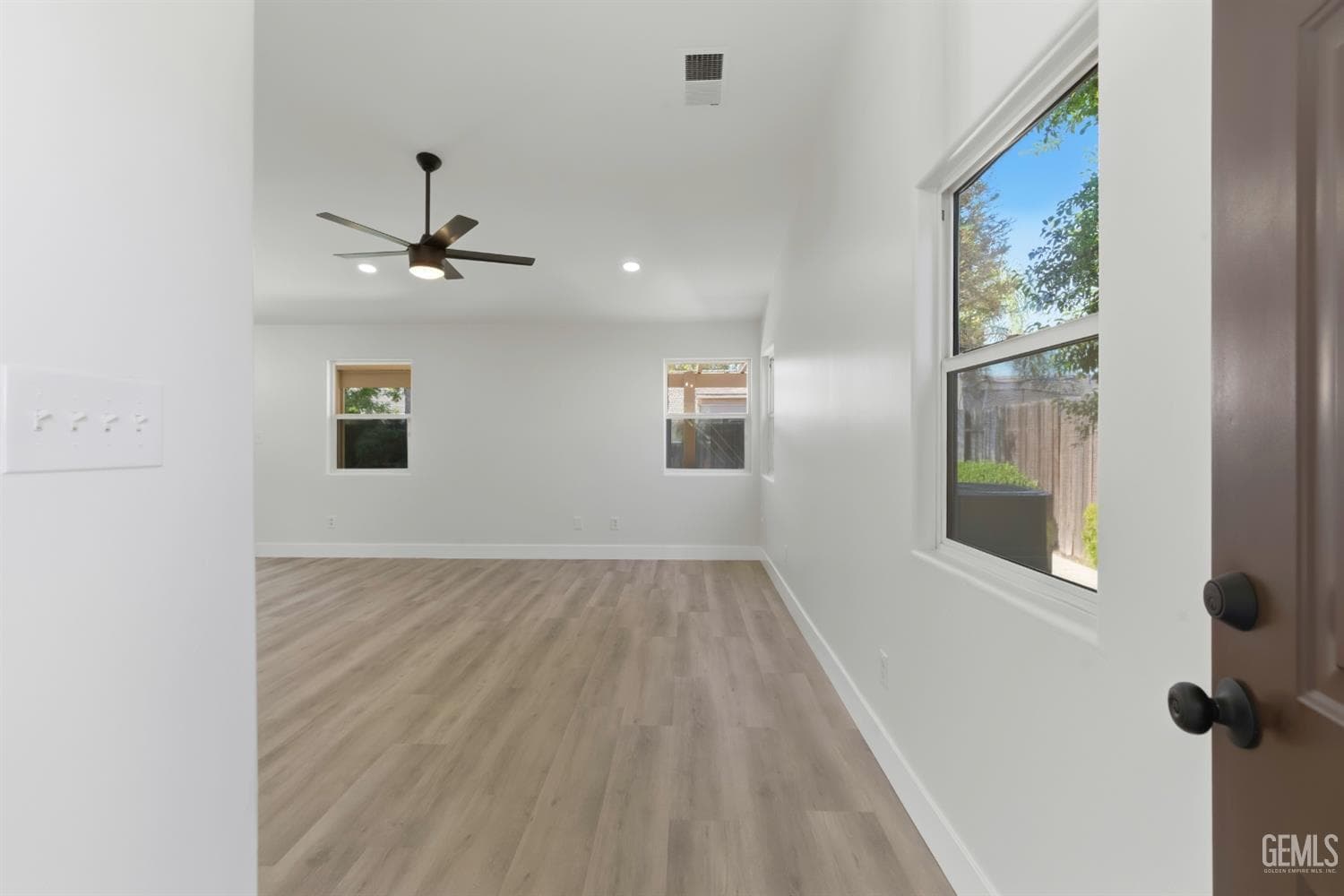 10117 Thistledown Lane — photo 6