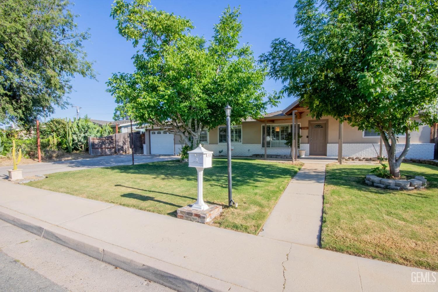 2901 Kaibab Avenue — photo 2