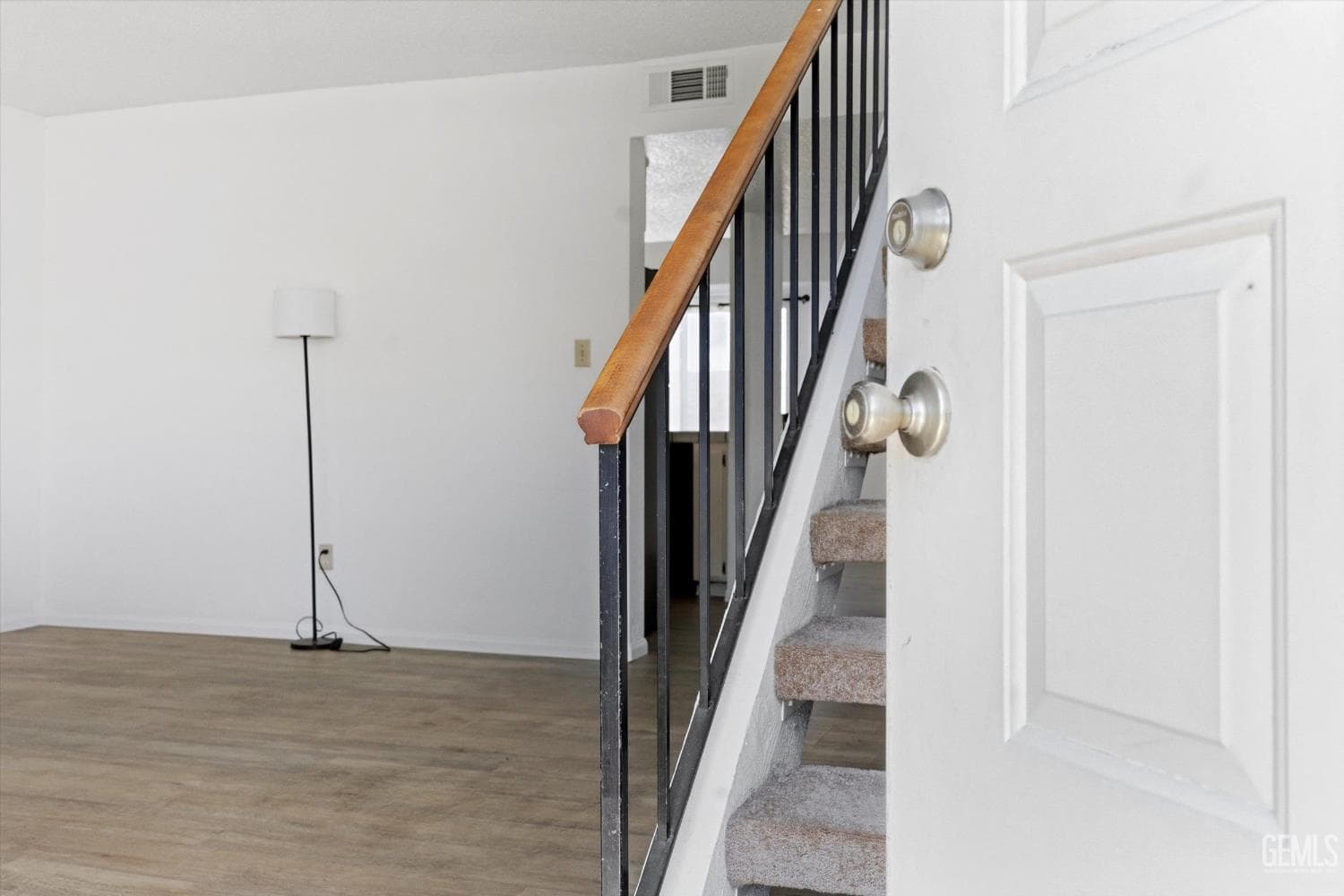 4600 Beechwood Street — photo 3